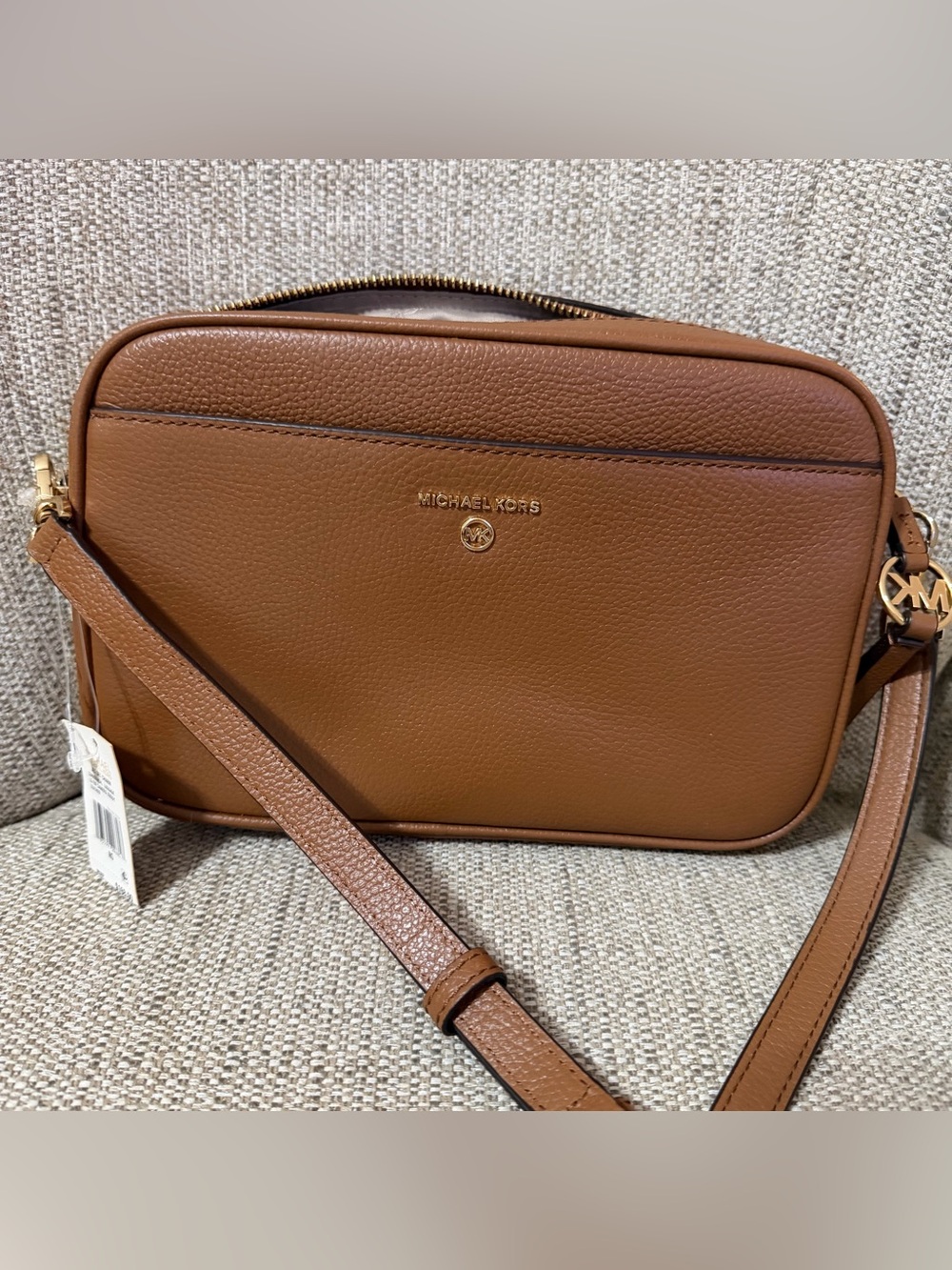 Michael Kors Jet Set Charm EW Camera Crossbody